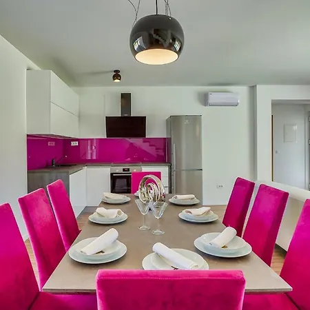 Cld688, Vlahov I Casa vacanze Šibenik