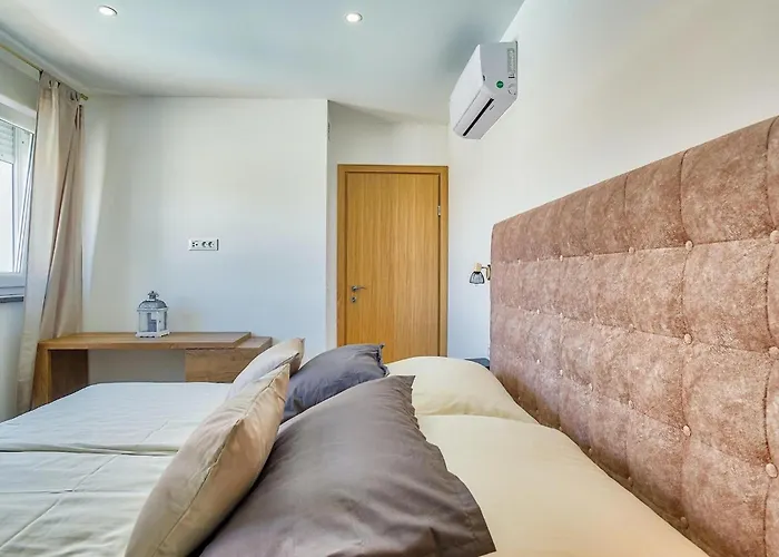 Cld688, Vlahov I 度假居 希贝尼克