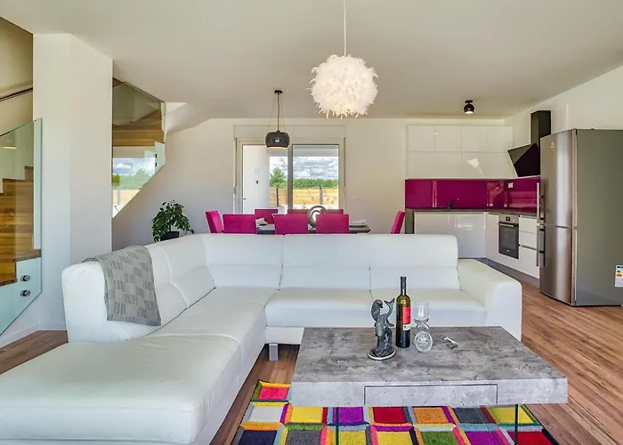 Cld688, Vlahov I * 希贝尼克