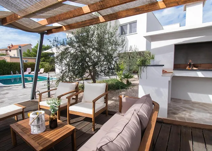 Cld688, Vlahov I Šibenik